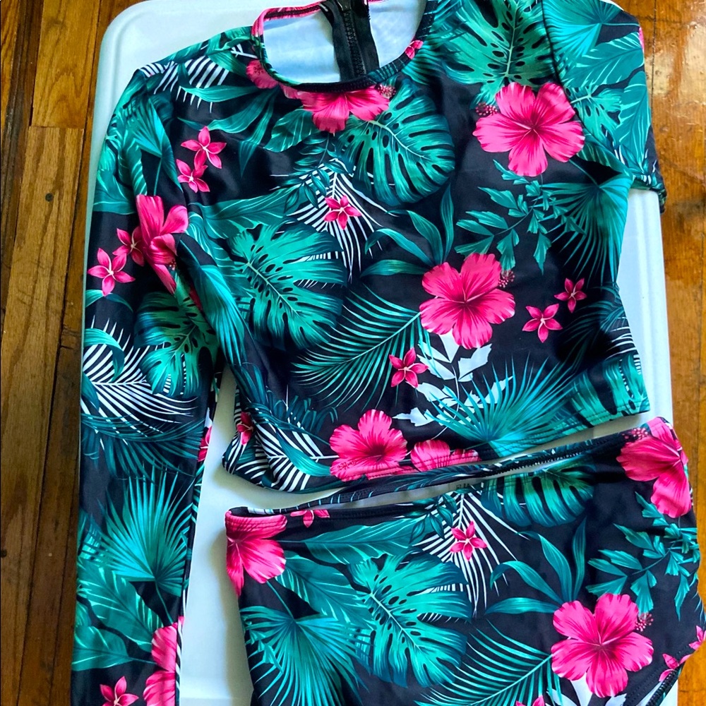 SHEIN, brand new bathing suit